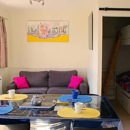 Holiday home Maison D'une Avec Vue Sur La Ville Piscine Privee Et Sauna A Montagne *