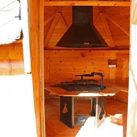 Holiday home Maison D'une Avec Vue Sur La Ville Piscine Privee Et Sauna A Montagne *