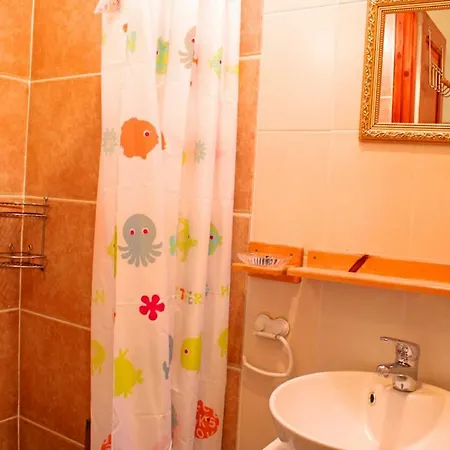 Maison D'une Avec Vue Sur La Ville Piscine Privee Et Sauna A Montagne Holiday home *